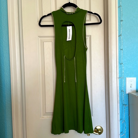 NWT Urban Outfitters green dress with cut out back, women’s small (S) - Picture 2 of 7